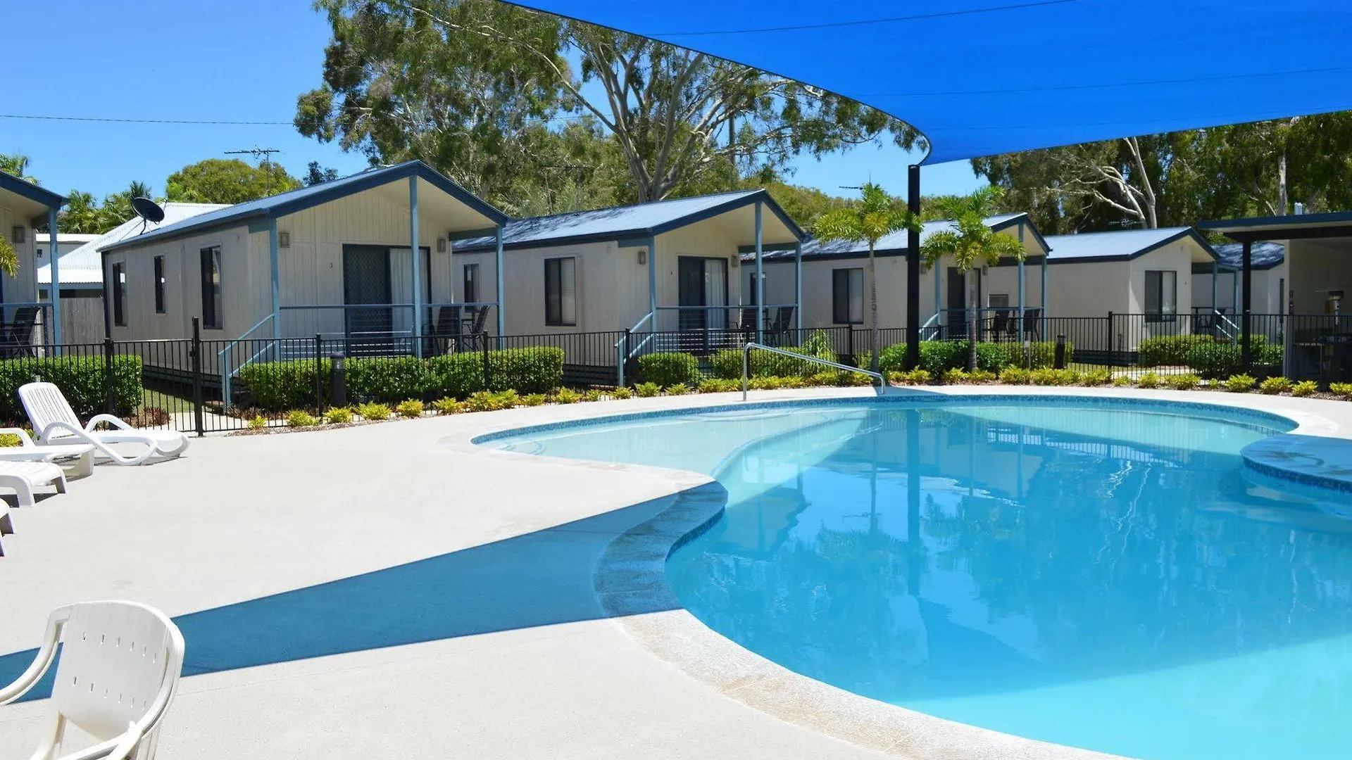 Big4 Mackay Blacks Beach Holiday Park 4*,  Australia